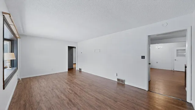 $279,900 | 204 Division Street Northeast, Chatfield, MN 55923