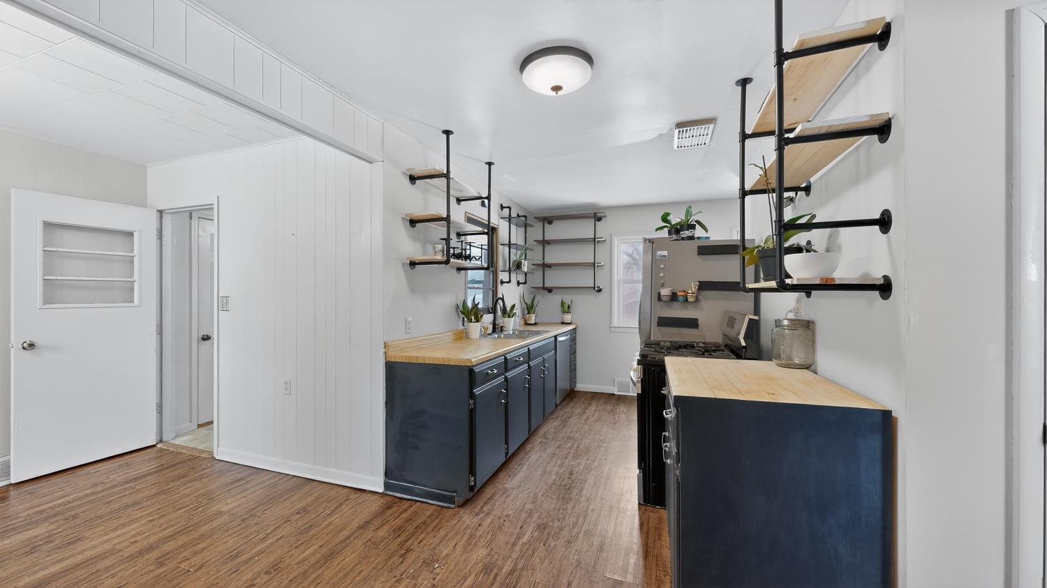 204 Division Street Northeast Chatfield, MN 55923 - Photo 10 of 56