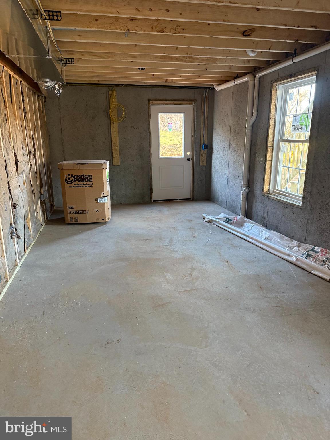 8 Creek Road Front Royal, VA 22630 - Photo 23 of 45 a view of a hallway with stairs
