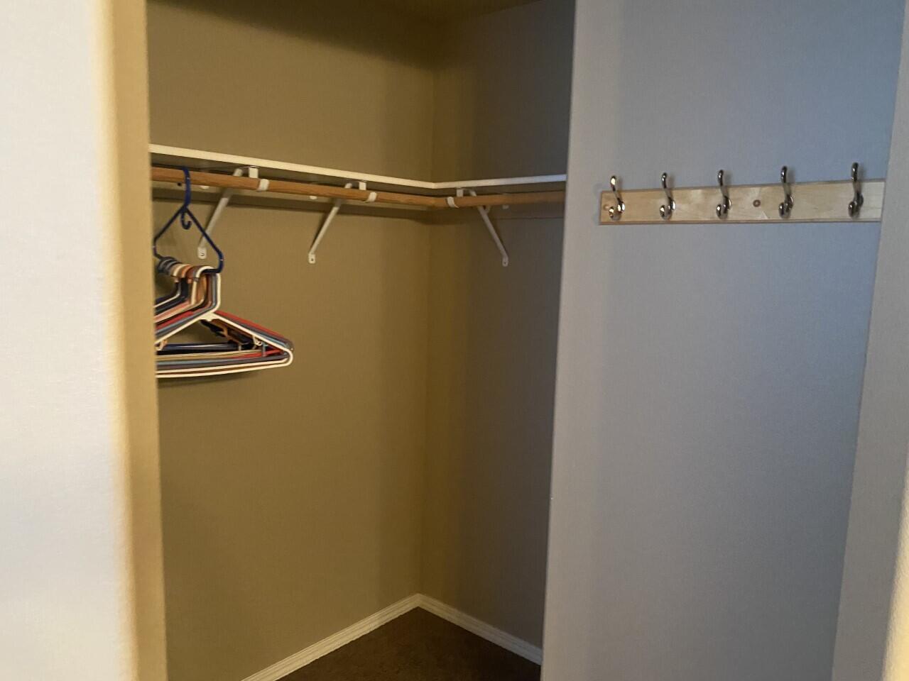 16457 Riley Drive La Pine, OR 97739 - Photo 9 of 13 Riley Master Closet