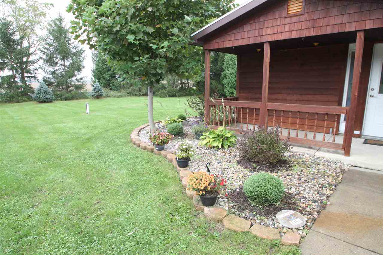 9414 Heffelfinger Road Churubusco, IN 46723 - Photo 22 of 36