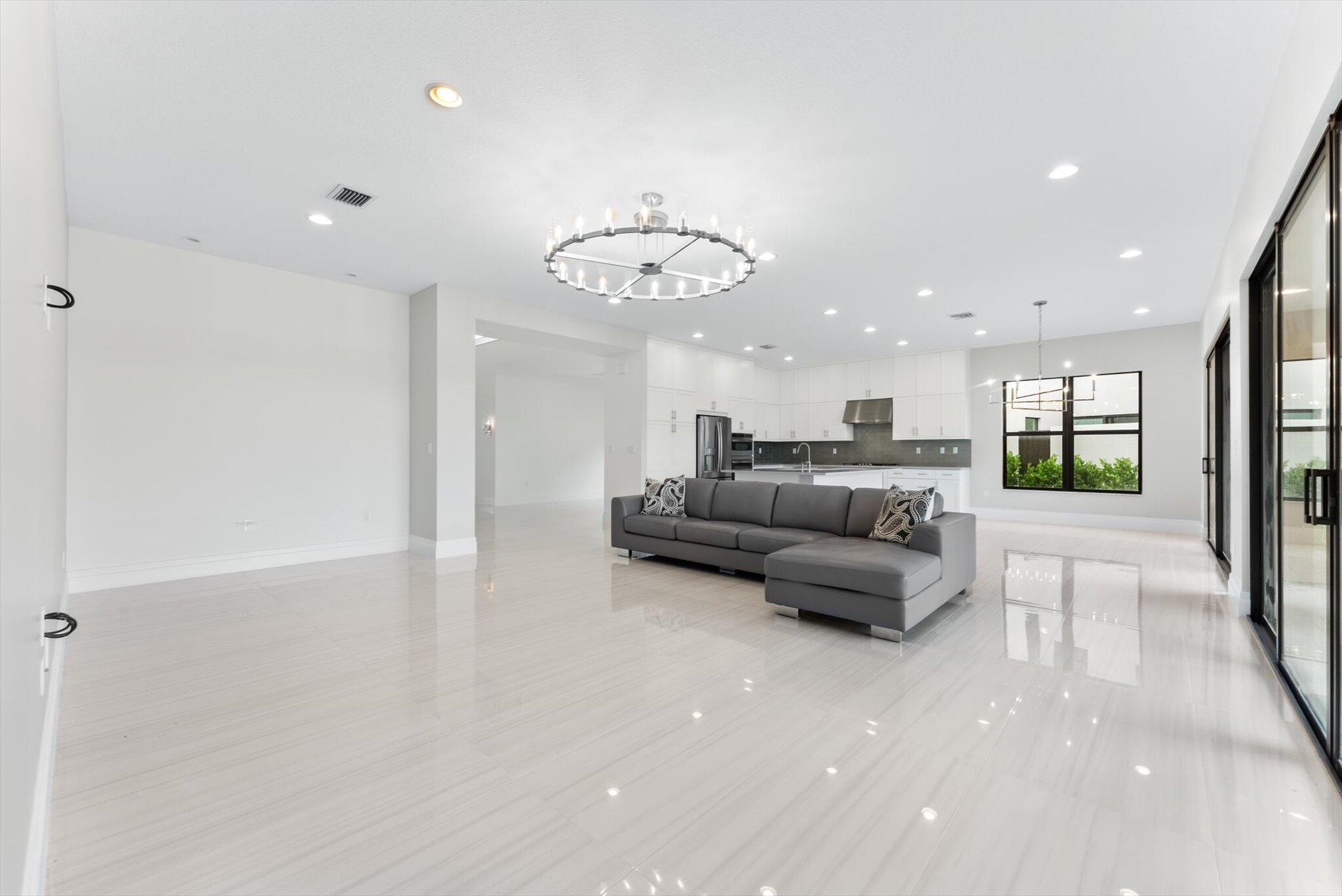 20107 Pacific Dunes Drive Boca Raton, FL 33434 - Photo 13 of 85 Living Room
