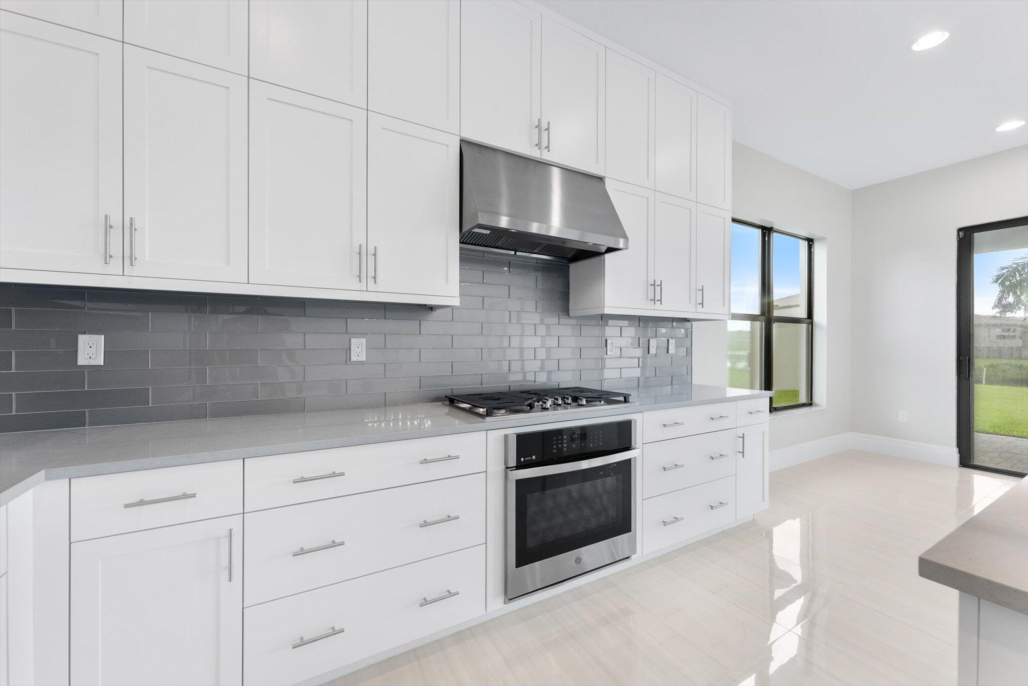 20107 Pacific Dunes Drive Boca Raton, FL 33434 - Photo 18 of 85 Kitchen