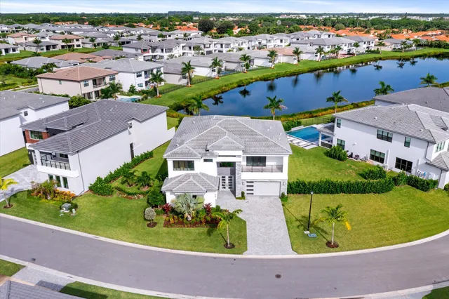 $2,870,000 | 20107 Pacific Dunes Drive, Boca Raton, FL 33434