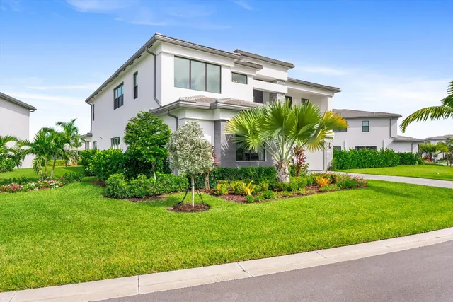 $2,870,000 | 20107 Pacific Dunes Drive, Boca Raton, FL 33434