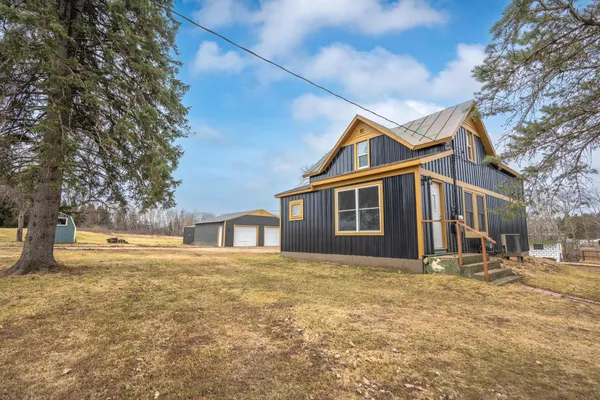 $225,000 | 599 10 1/2 Avenue, Clayton, WI 54004