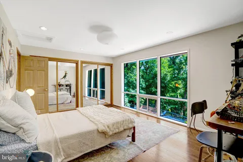 $1,750,000 | 1927 Marthas Road, Alexandria, VA 22307