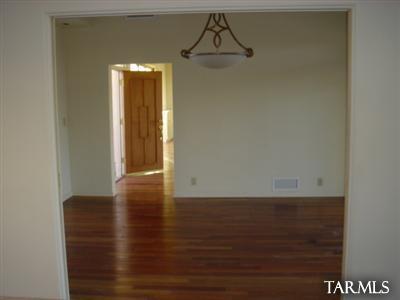 215 East River Road Tucson, AZ 85704 - Photo 4 of 13 Gallery Image 4