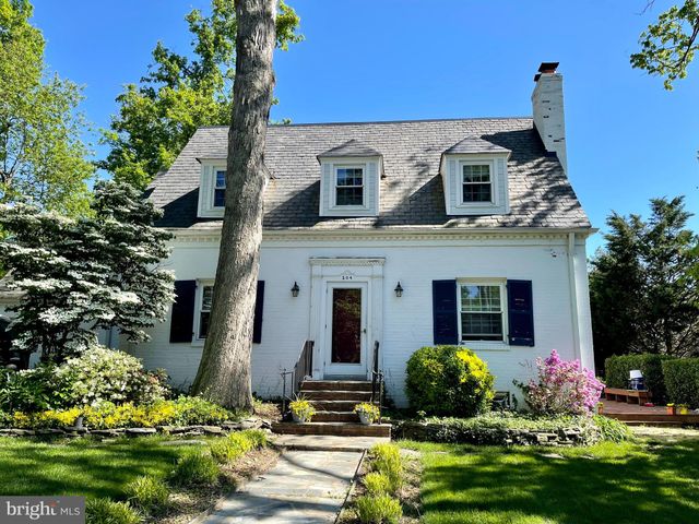$1,488,500 | 204 MacArthur Road, Alexandria, VA 22305