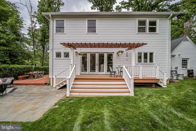 $1,488,500 | 204 MacArthur Road, Alexandria, VA 22305