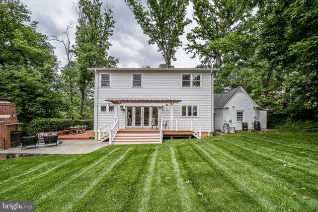 $1,488,500 | 204 MacArthur Road, Alexandria, VA 22305