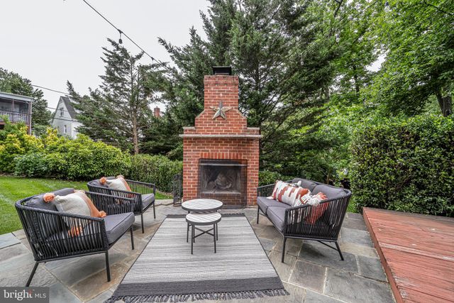 $1,488,500 | 204 MacArthur Road, Alexandria, VA 22305