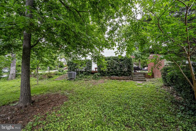 $1,488,500 | 204 MacArthur Road, Alexandria, VA 22305