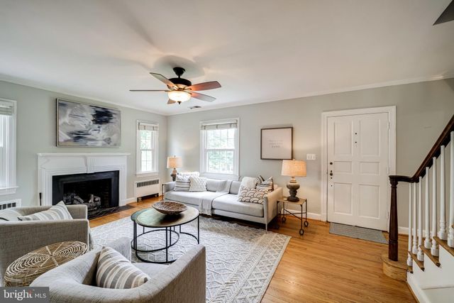 $1,488,500 | 204 MacArthur Road, Alexandria, VA 22305