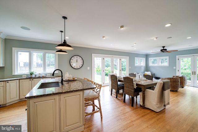 $1,488,500 | 204 MacArthur Road, Alexandria, VA 22305