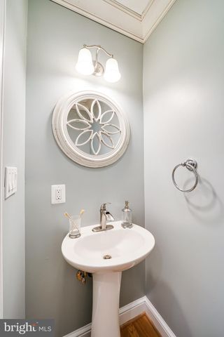 $1,488,500 | 204 MacArthur Road, Alexandria, VA 22305