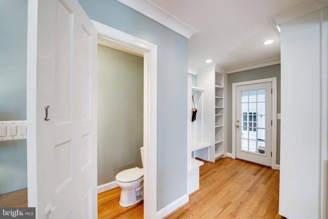 $1,488,500 | 204 MacArthur Road, Alexandria, VA 22305