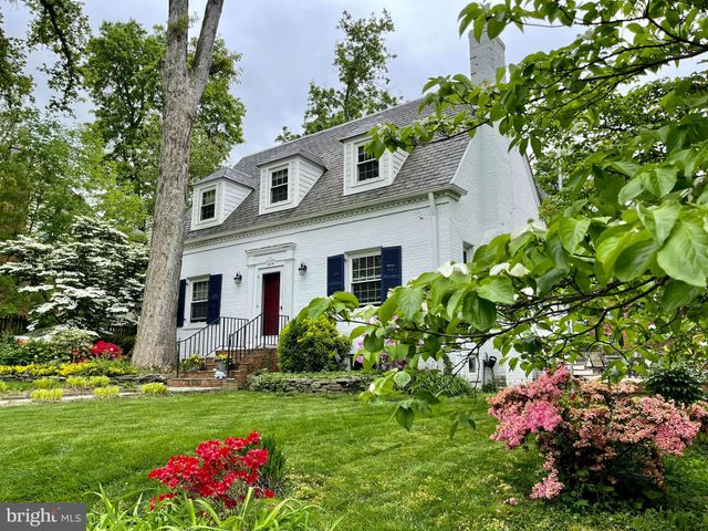 $1,488,500 | 204 MacArthur Road, Alexandria, VA 22305