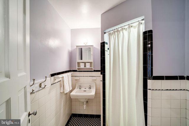 $1,488,500 | 204 MacArthur Road, Alexandria, VA 22305