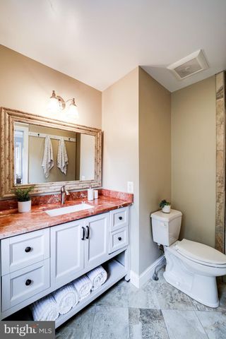 $1,488,500 | 204 MacArthur Road, Alexandria, VA 22305