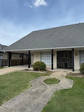 $2,000 | 3707 Saratoga Drive, Metairie, LA 70002