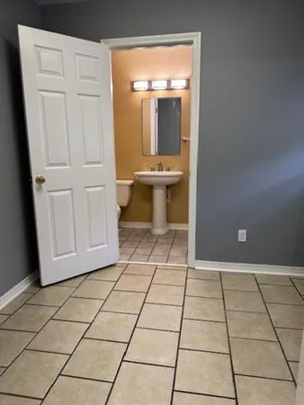 $2,000 | 3707 Saratoga Drive, Metairie, LA 70002