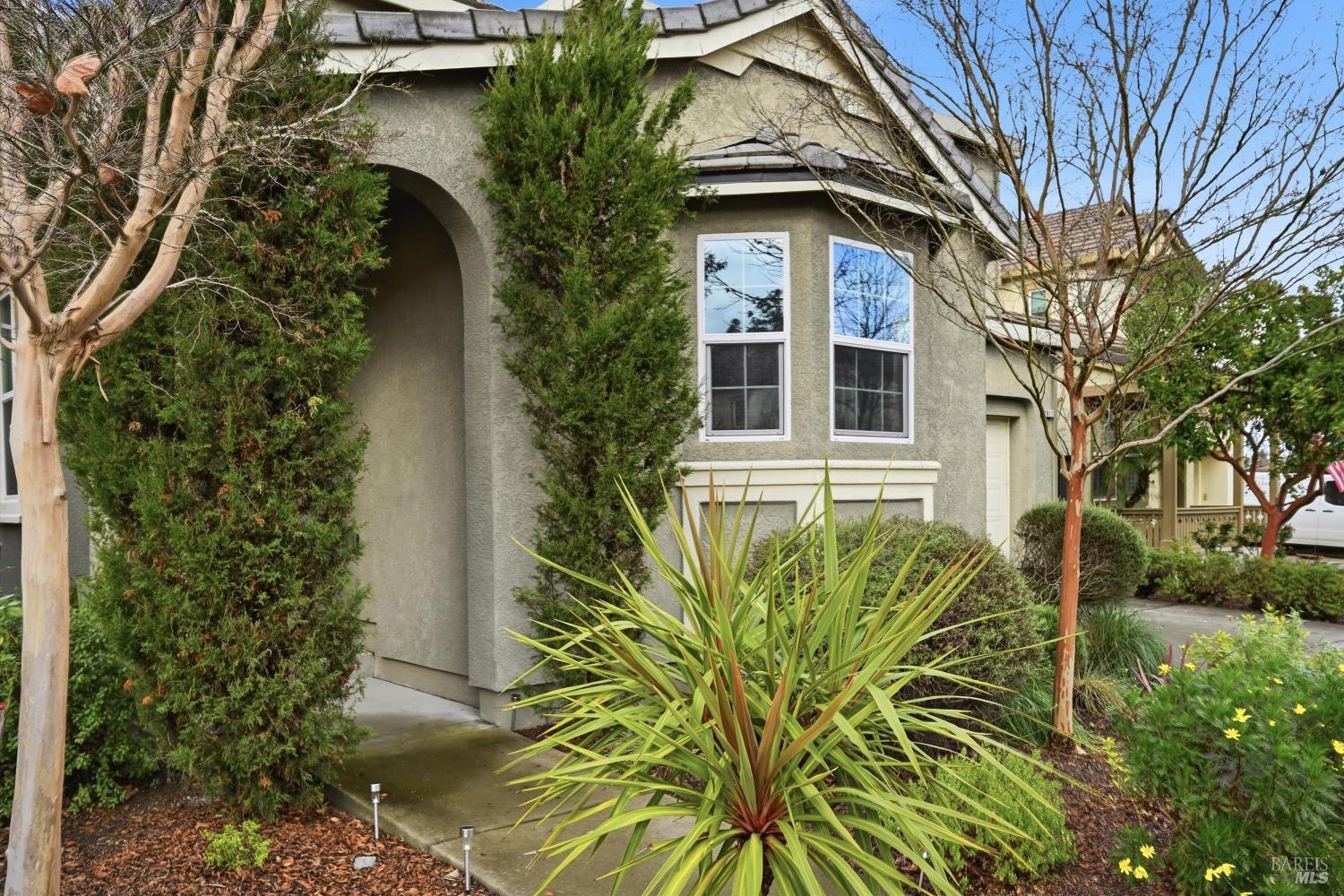 2017 Verbena Drive Santa Rosa, CA 95404 - Photo 2 of 36