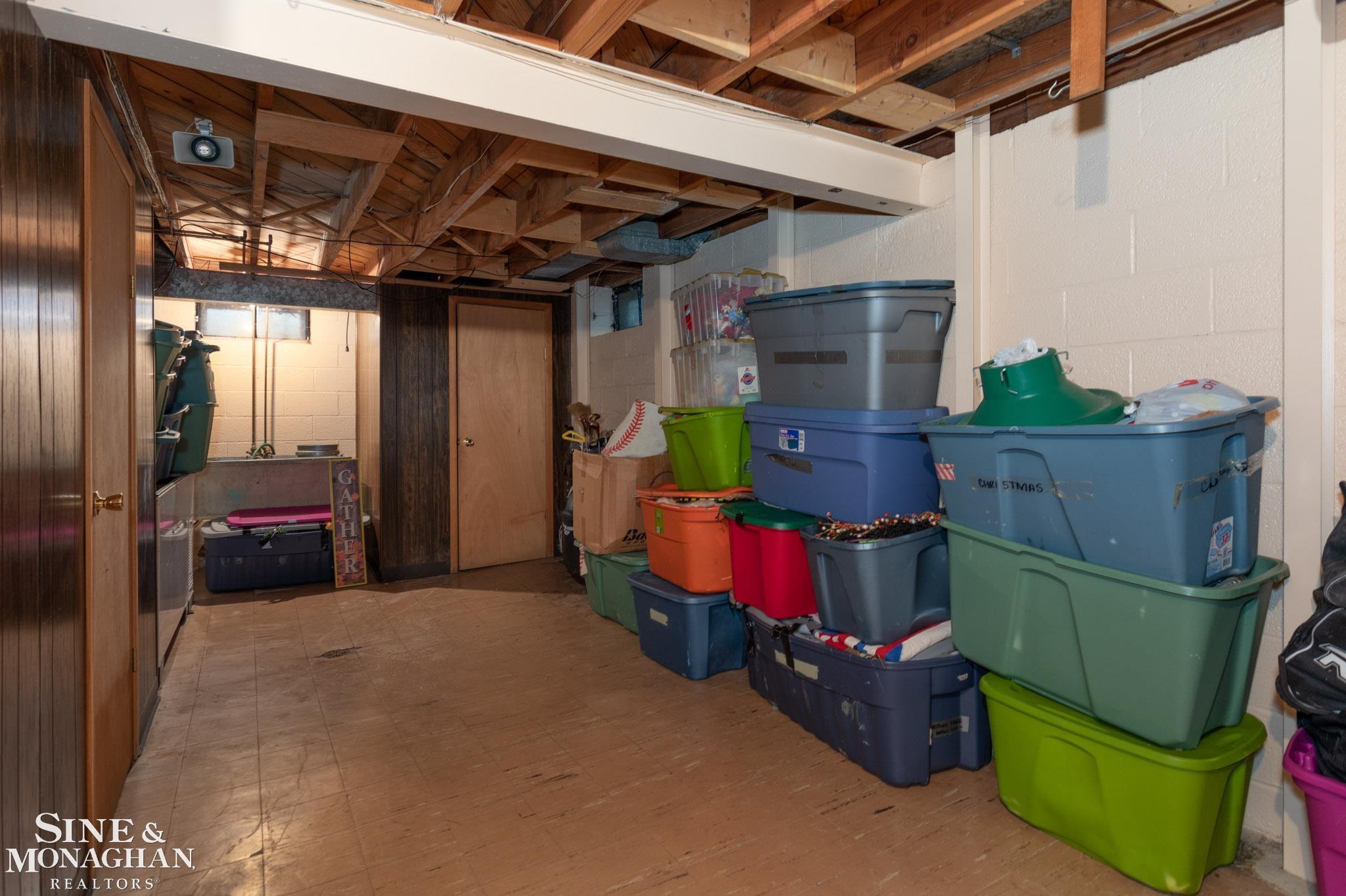 505 Thorntree Road Grosse Pointe, MI 48236 - Photo 32 of 42 50088821-31.JPG