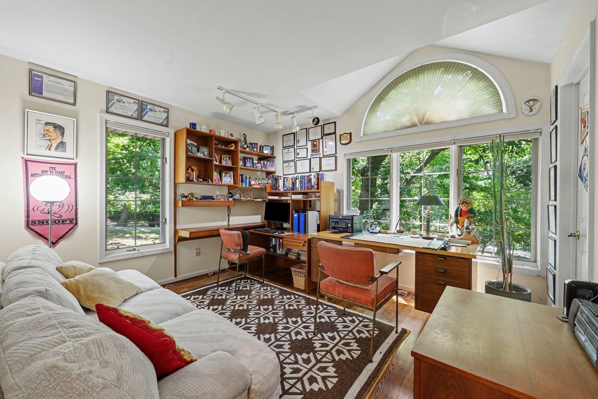 2220 Gale Road Ann Arbor, MI 48105 - Photo 21 of 77 011_file_3420