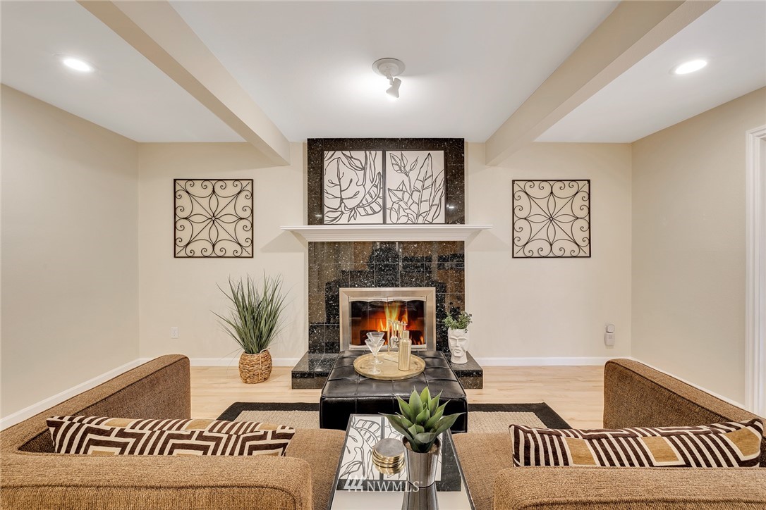 15230 Southeast 175th Place Renton, WA 98058 - Photo 17 of 35 Gallery Image 17