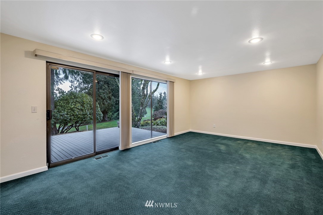15230 Southeast 175th Place Renton, WA 98058 - Photo 18 of 35 Gallery Image 18