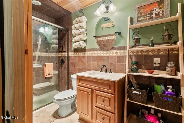 $899,900 | 16 Locust Lane, Unit 3, Hague, NY 12836