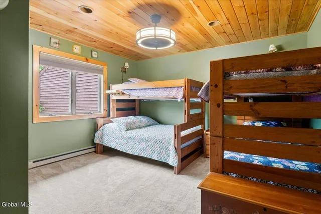 $995,000 | 16 Locust Lane, Unit 3, Hague, NY 12836