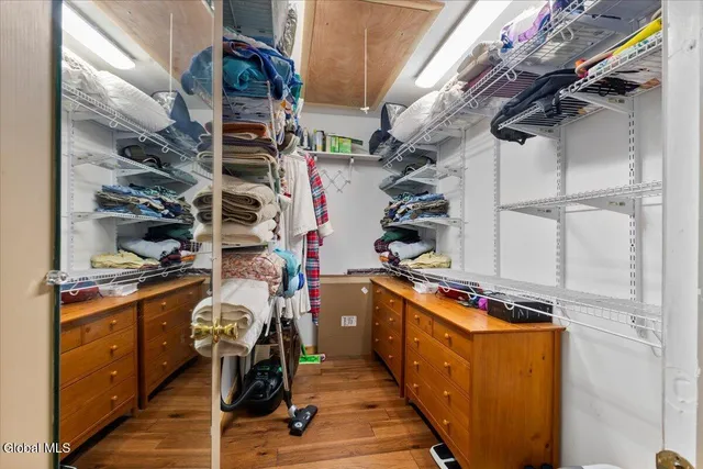 $995,000 | 16 Locust Lane, Unit 3, Hague, NY 12836