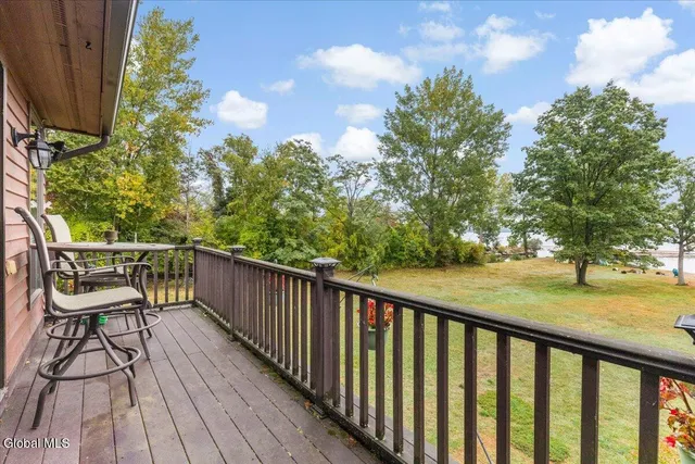 $995,000 | 16 Locust Lane, Unit 3, Hague, NY 12836