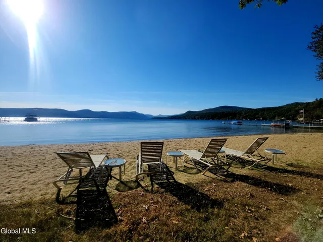 $899,900 | 16 Locust Lane, Unit 3, Hague, NY 12836