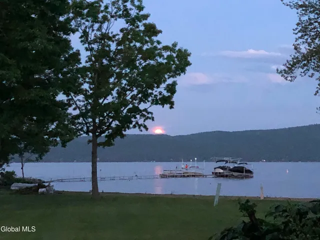 $899,900 | 16 Locust Lane, Unit 3, Hague, NY 12836