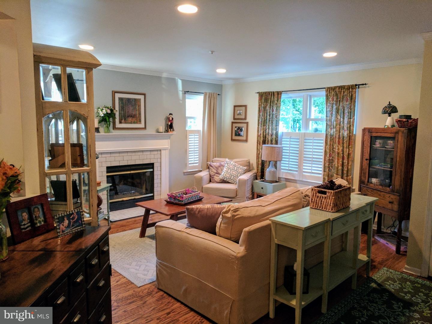 512 Brickhouse Road Princeton, NJ 08540 - Photo 3 of 23 Gallery Image 3