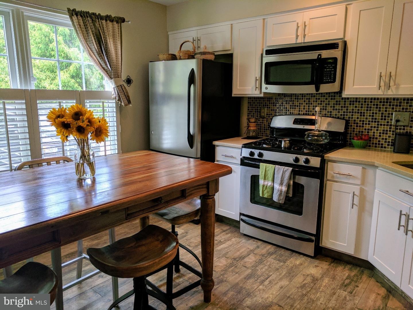 512 Brickhouse Road Princeton, NJ 08540 - Photo 5 of 23 Kitchen