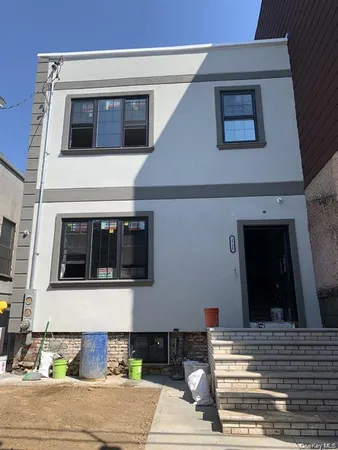 $3,100 | 27-35 Fulton Street | Highland Park