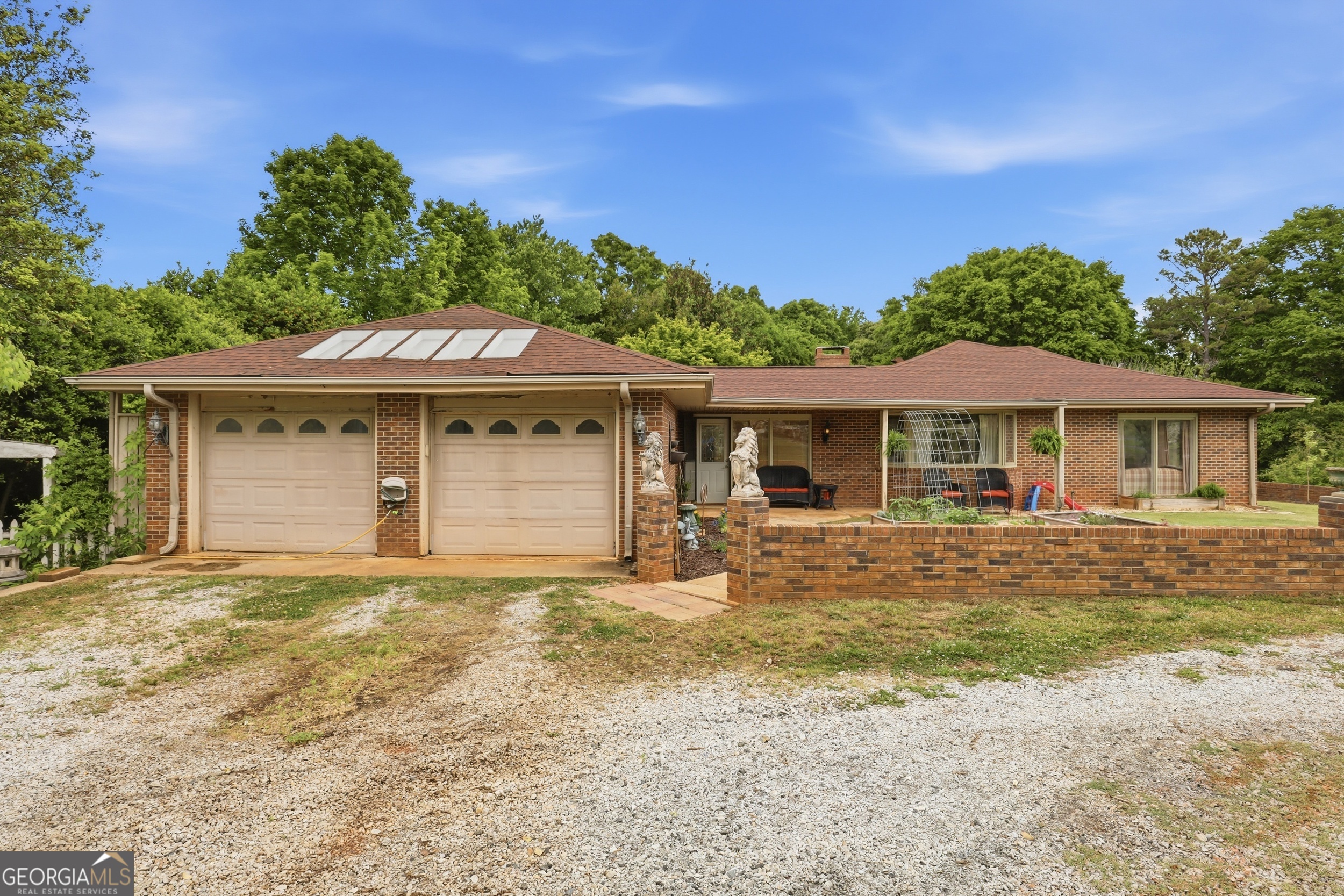 412 Tower Road Martin, GA 30557 - Photo 2 of 49