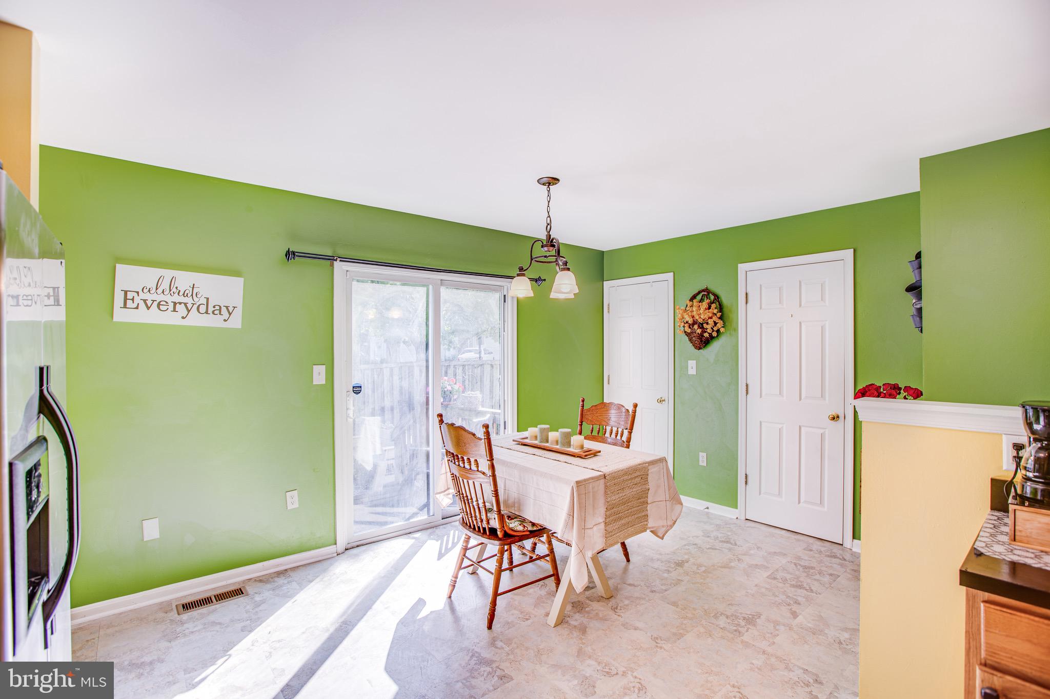 51 Morton Ridge Warrenton, VA 20186 - Photo 3 of 25