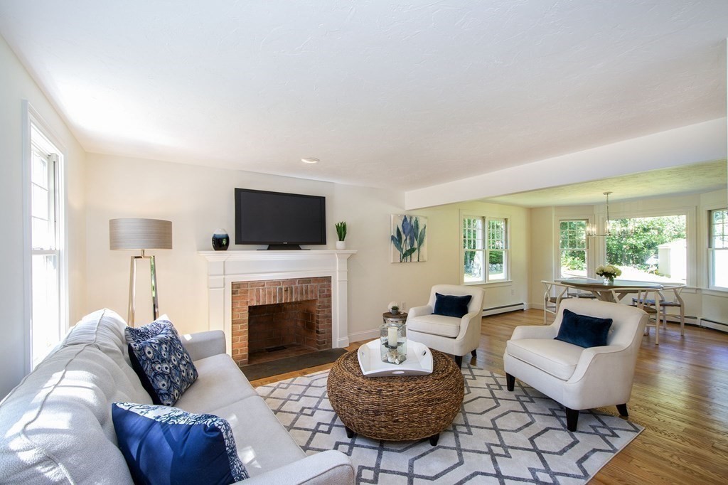 96 Pratt Road Scituate, MA 02066 - Photo 4 of 33 Gallery Image 4