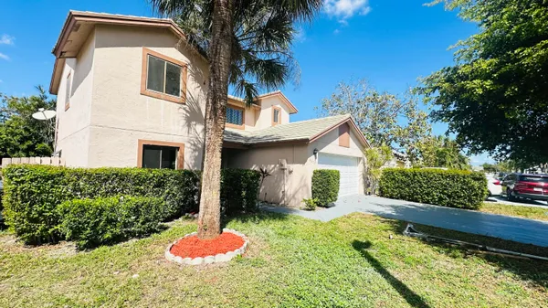 $3,200 | 6077 Strawberry Fields Way, Lake Worth, FL 33463