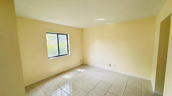 $3,200 | 6077 Strawberry Fields Way, Lake Worth, FL 33463