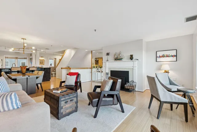 $895,000 | 105 Chandlers Wharf, Unit 105, Portland, ME 04101