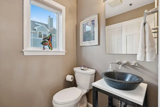 $895,000 | 105 Chandlers Wharf, Unit 105, Portland, ME 04101