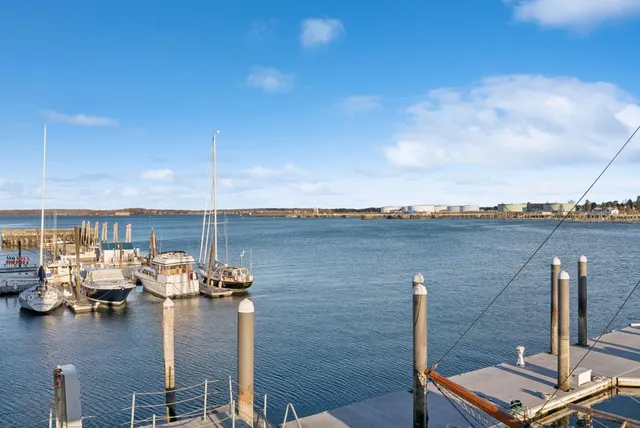 $895,000 | 105 Chandlers Wharf, Unit 105, Portland, ME 04101