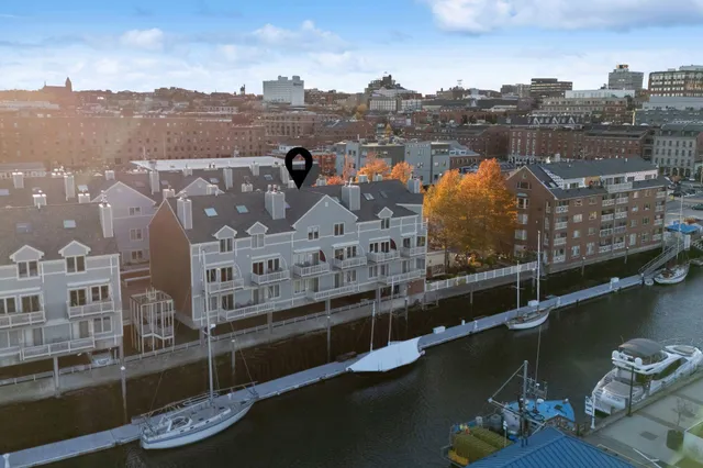 $895,000 | 105 Chandlers Wharf, Unit 105, Portland, ME 04101