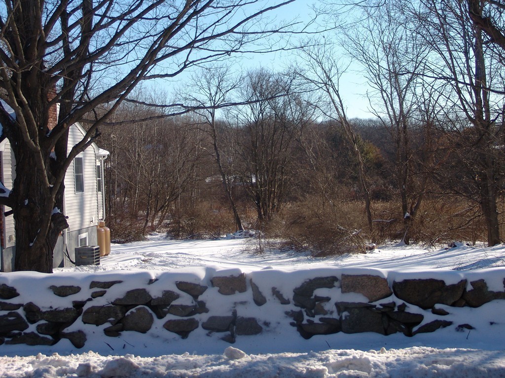 44 Flagg Road Southborough, MA 01772 - Photo 4 of 27 Gallery Image 4
